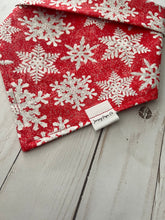 Love at First Frost Bandana